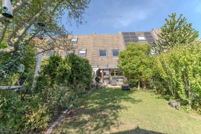 Wohnen am Feldrand – charmantes Reihenhaus mit unverbaubarem Blick ins Grüne