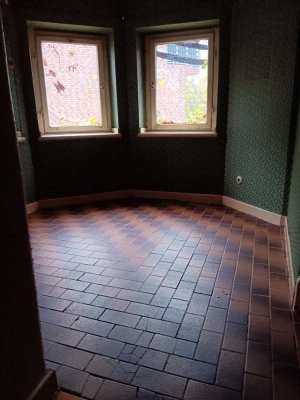 *Für Handwerker* Großes Haus in Traumhafter Lage *Ab sofort*