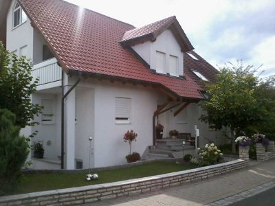 Großzügige DHH mit Studio - 160 m2 + Einliegerwohnung