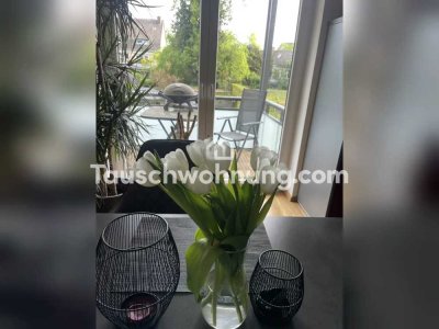 Tauschwohnung: Sehr schöne helle 2 Zimmer Wohnung/schöner Balkon Stadtwald