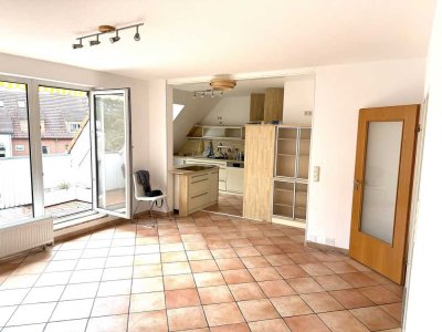 Helle 4 Zimmer Maisonette-Wohnung mit Balkon in  Alt-Wettbergen...