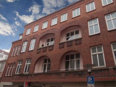 Große WG-Wohnung mitten im Zentrum von Kiel