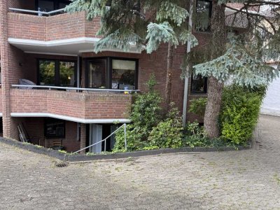 Sonnige und ruhige Innenstadt Wohnung 3.5-4.5 Zi. mit Balkon und Terasse sowie 2 außenstellflächen.