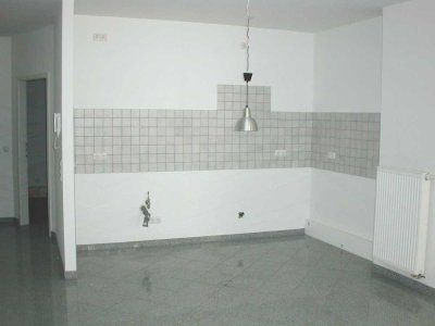 *große, ebenerdige 2-ZKB-Wohnung mit Terrasse in ruhiger Lage*
