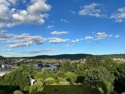 Eigentumswohnung mit traumhafter Aussicht auf dem Tüllinger Berg