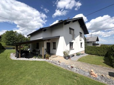 Gepflegtes Einfamilienhaus mit großem Garten in ruhiger Lage