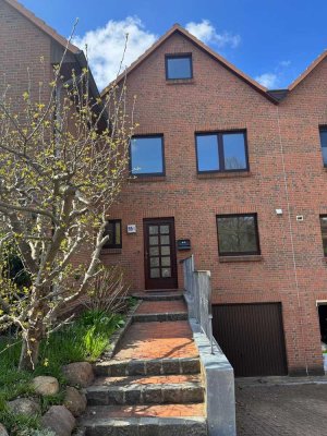 Geräumiges 4-Zimmer Haus in Hamburg-Niendorf mit Garten