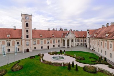 Mietwohnung Top 15 im Schloß Lamberg