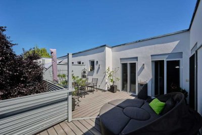 Stilvolles Wohnen in Straubing-Kagers: Lichtdurchflutetes Loft mit ca. 31 m² Balkon