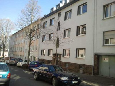 3-Zimmer Wohnung in zentraler Lage von Essen–Holsterhausen