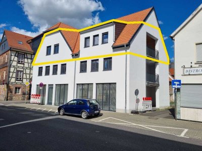 Zentral wohnen in modernem Neubau. Erstbezug. Mit Loggia.