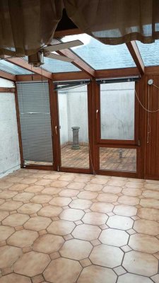 Charmante Doppelhaushälfte in Offenbach-Bürgel – Ruhig und zentral gelegen