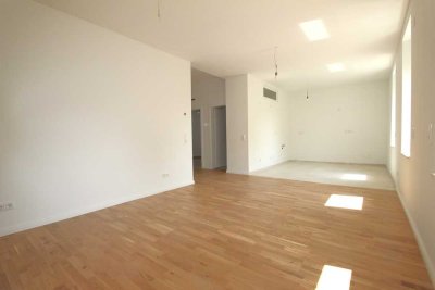 KFW 55 STANDARD – ERSTBEZUG NACH  ENERGETISCHER KERNSANIERUNG – MODERNE UND HELLE 3-ZIMMER  WOHNUNG