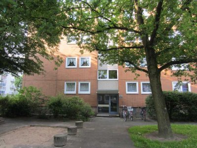 Schöne sanierte 2-Zimmer Wohnung mit Balkon in Bemerode