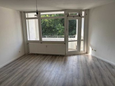 Für Sie renoviert! 2-Zimmer-Wohnung mit Balkon in Delmenhorst