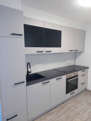 TOP-Sanierte Wohnung im Zentrum von Schwechat