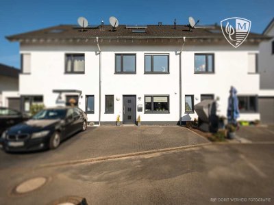 MANNELLA *1a Lage. 5 Zimmer. 2 Bäder.* Reihenmittelhaus mitten in Hennef