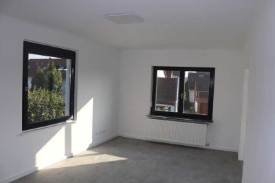 Helle 3,5-Zimmer-Wohnung mit Balkon und EBK in Pleidelsheim