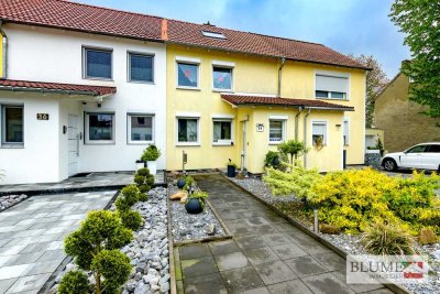 Ruhige Lage in Castrop-Rauxel Ickern: Modernisiertes Reihenhaus mit Stellplatz!