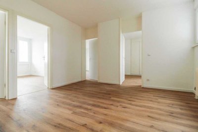Attraktive 4,3% Rendite: Renovierte 4-Zimmer-Wohnung mit Balkon & Stellplatz in Alterlangen