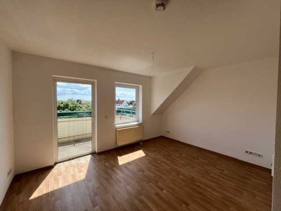 Barrierefreie 2- Raum Wohnung mit Einbauküche und Aufzug