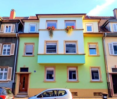 KL-Nähe Stadtpark - Stilvolle, modernisierte 5-Zi.-Maisonettewhg. mit EBK, Balkon u. Gartennutzung