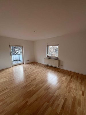 Sonnige 3-Zi. Wohnung