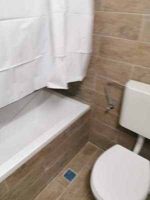 3000 € - 230 m² - 11.0 Zi.