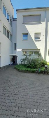 Bezugsfreie 1 Zimmer-Wohnung mitten in Ulm