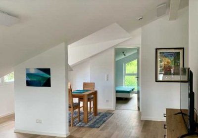 Helle DG-Wohnung in Garching