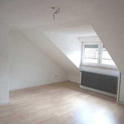 Gepflegte 2-Zimmer-Wohnung (Einzelpers./NR/keine Haustiere)
