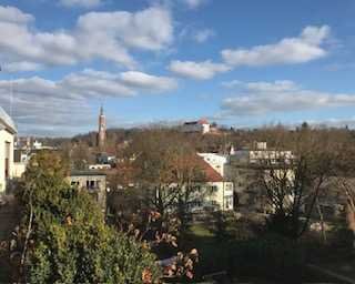 Helle 5-Raum-Penthouse-Wohnung mit großer Terrasse in Landshut-West
