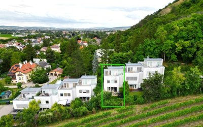 Helles Reihenhaus mit Fernblick und 2 Stellplätzen