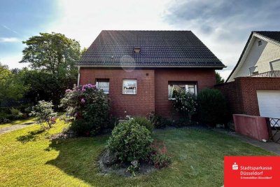 Charmantes Einfamilienhaus mit großem Garten in Ratingen