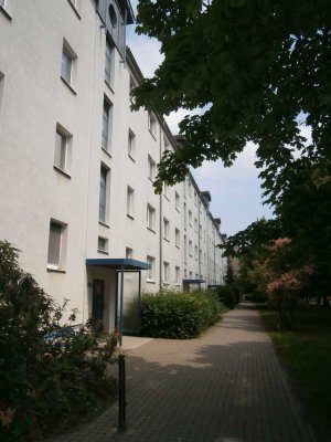 Helle 2-Zimmer-Wohnung