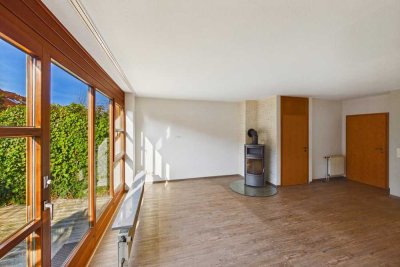 Familienfreundliches Reihenendhaus mit Kaminofen, Südwestterrasse, Carport und ca.54 m² Kellerfläche