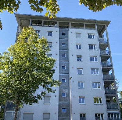 Gut geschnittene 2-Zimmerwohnung mit 2 Loggien Nähe Europaschule