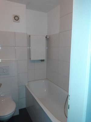 3,5 Zimmer DG Wohnung in Essen Huttrop