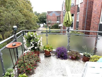 Helle 2 Zimmerwohnung mit Balkon und Garage als Kapitalanlage...