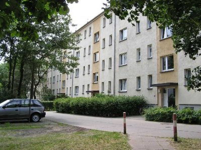 3-Zimmer-Dachgeschsswohnung mit Badewanne in Nord