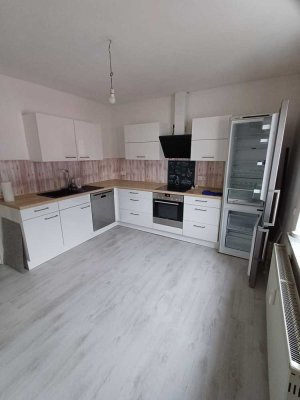 690 € - 86 m² - 3.0 Zi.