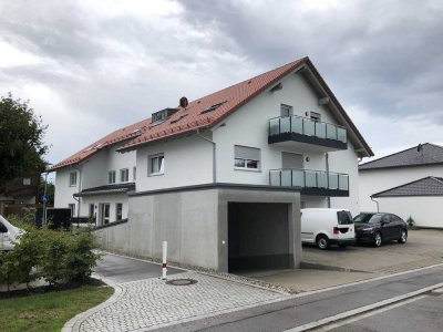 Attraktive und große 3-Zimmer-EG-Wohnung in Türkheim