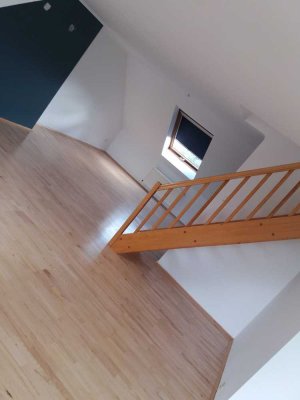 Schöne Dachgeschoss-Maisonette-Wohnung in Altenessen
