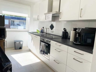 Helle hochwertig renovierte 3- Zi.-Wohnung in gepflegter Wohnanlage mit Tiefgaragenstellplatz