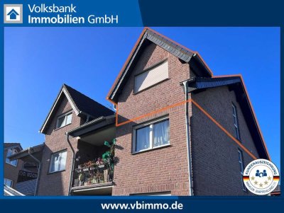 VIE-Dülken: gepflegte, vermietete DG-Eigentumswohnung im Dreiparteienhaus mit Balkon und Stellplatz