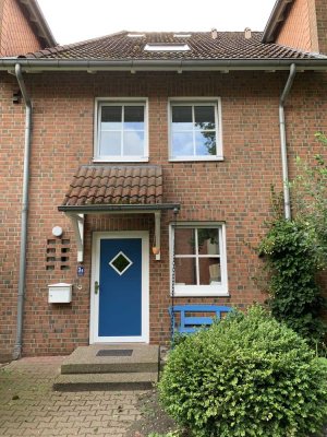 Helles Reihenhaus in zentraler Lage von Reppenstedt