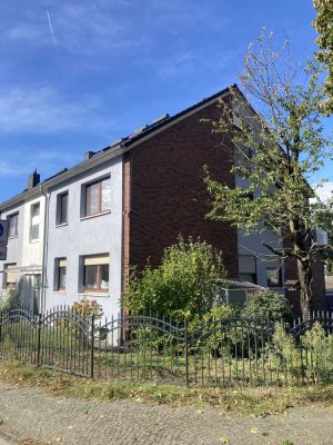 Zentral und doch ruhige und sehr schöne Wohnlage! Helle 2,5-Raumwhg. in der Zeppelinstraße
