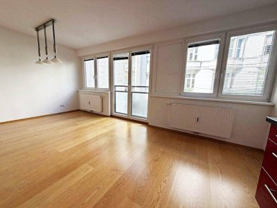 U1-NÄHE, DANHAUSERGASSE, 85 m2 Neubau, 2 Zimmer, Wohnküche, 2er-WG-geeignet, Wannenbad, Parketten, 1. Liftstock