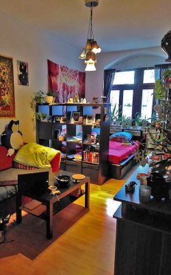 Altbau-2-Zimmer-Wohnung | 60 m² | S-Bahn 2 Min. | WG möglich | Ab Mai 2026