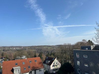 Moderne Wohnung in ruhiger Lage mit Balkon